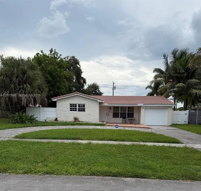 4-bedroom home at 1806 N 38th Avenue, Hollywood