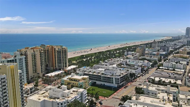 1-bedroom home at 1460 Ocean Drive #308, Miami Beach