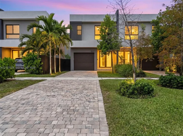 3-bedroom home at 307 SW 10th Street, Fort Lauderdale