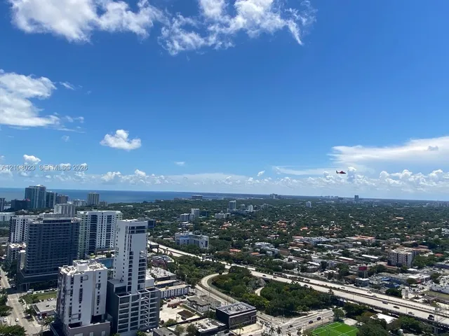 1-bedroom home at 185 SW 7th Street #3708, Miami
