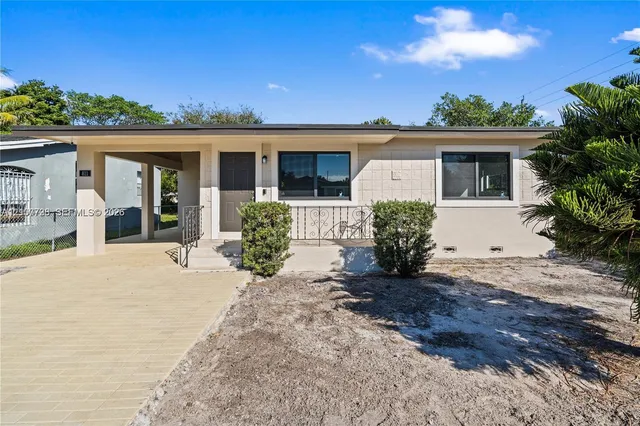 2-bedroom rental at 811 NW 115th Street, Miami