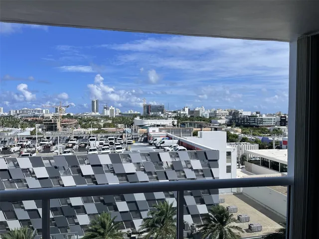 1-bedroom rental at 1800 Sunset Harbour Drive #905, Miami Beach