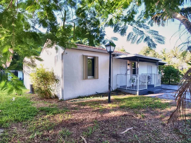 3-bedroom rental at 1542 NW 115th Street #0, Miami