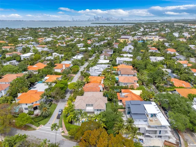 4-bedroom rental at 773 Ridgewood Road #0, Key Biscayne