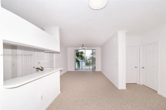 2-bedroom rental at 17100 N Bay Road #1407, Sunny Isles Beach