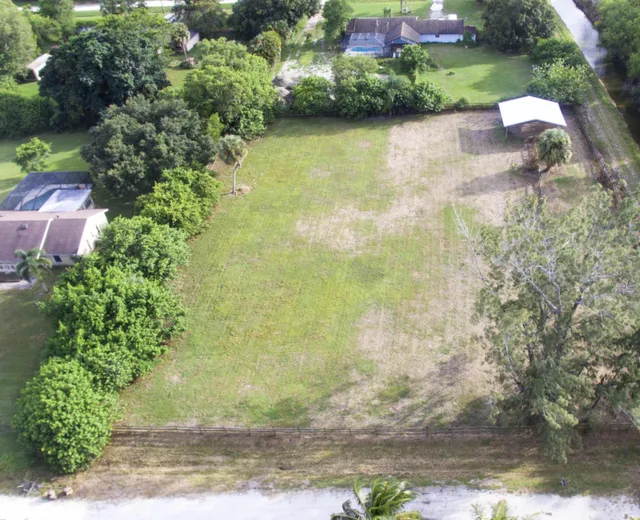 Land at 0 E Aintree Drive, The Acreage