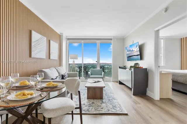 1-bedroom home at 2889 Mcfarlane Road #1513, Miami