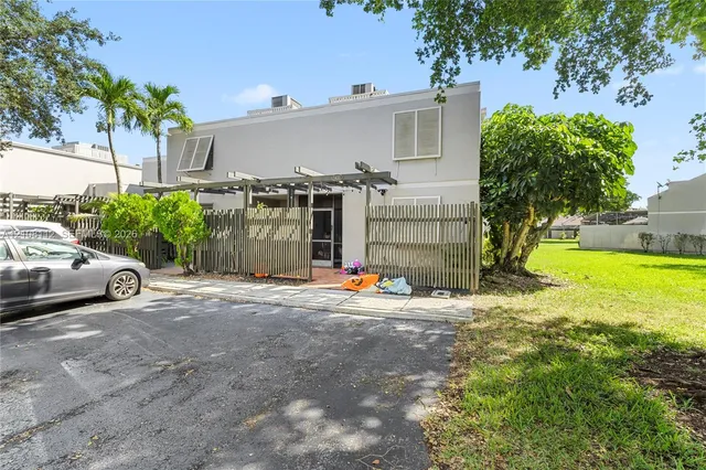 3-bedroom home at 1431 NW 112th Terrace, Pembroke Pines