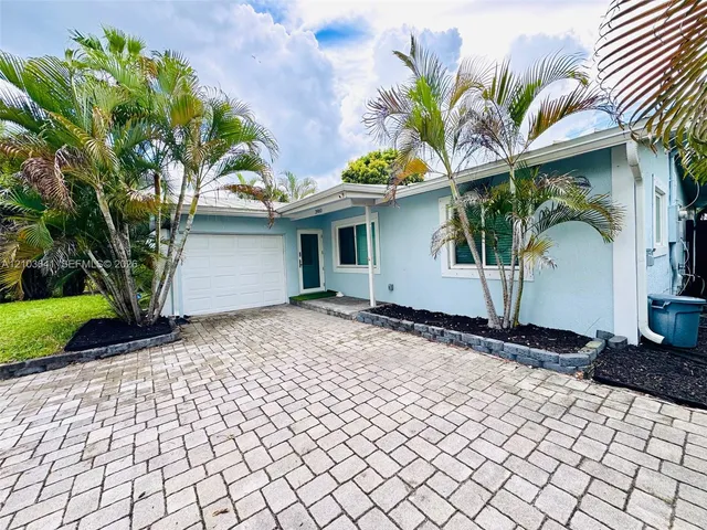 4-bedroom rental at 3980 N 67th Avenue, Hollywood