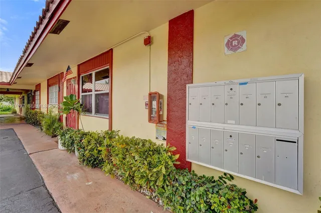 2-bedroom rental at 10301 NW 36th Street #6, Coral Springs