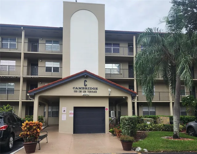 1-bedroom rental at 1101 SW 128th Terrace #107C, Pembroke Pines