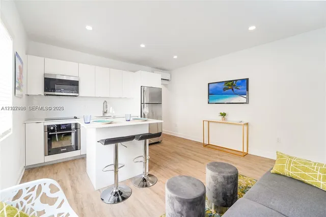 1-bedroom rental at 1351 Euclid Avenue #12, Miami Beach
