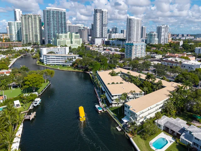 2-bedroom home at 1000 SE 4th Street #323, Fort Lauderdale