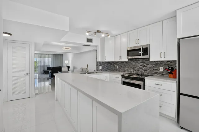 2-bedroom home at 23099 BARWOOD Lane N #308, Boca Raton