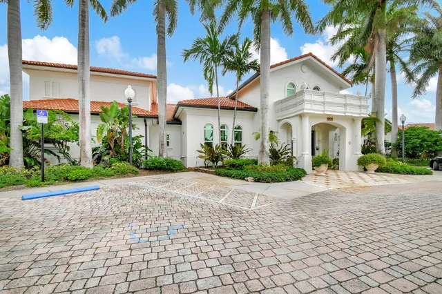 2-bedroom rental at 213 Villa Circle #213, Boynton Beach