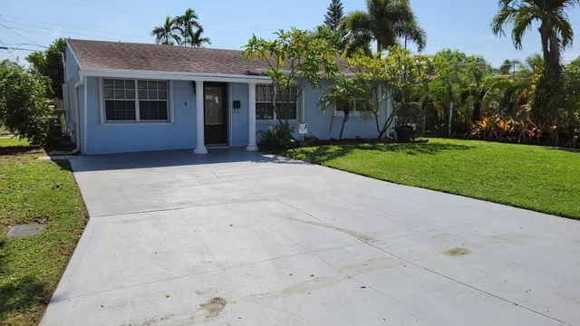 2-bedroom rental at 4620 NE 2nd Terrace, Oakland Park