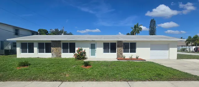 3-bedroom rental at 303 SW 33RD Terrace, Deerfield Beach