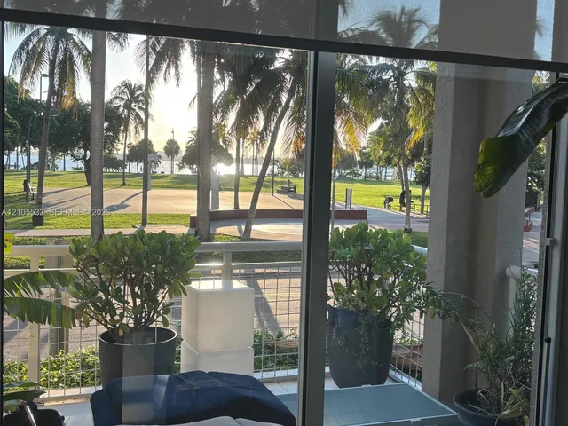 3-bedroom home at 2000 N Bayshore Drive #110, Miami
