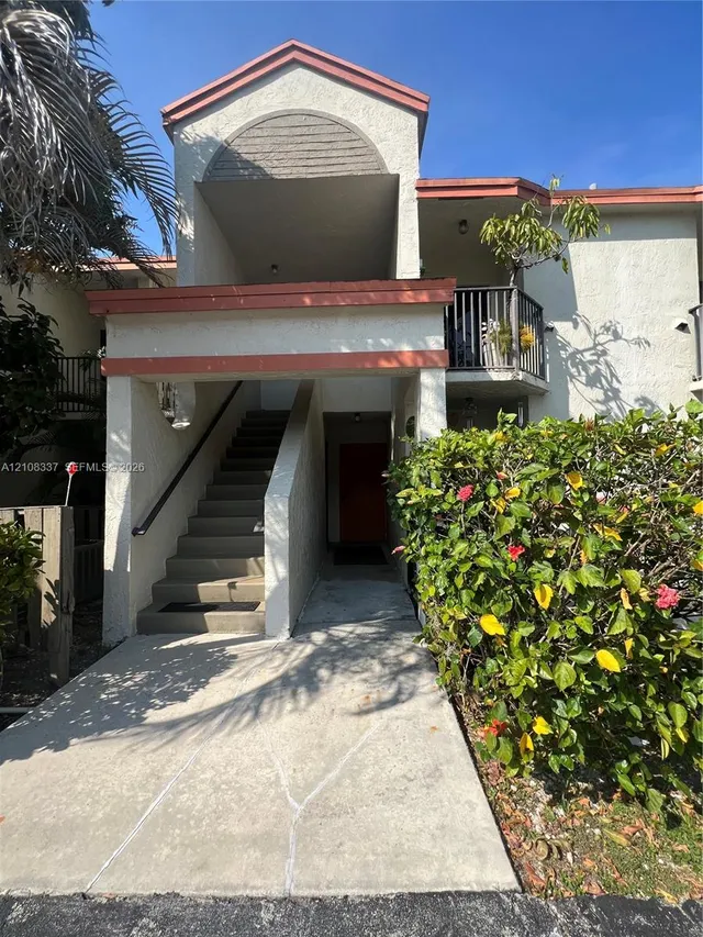 2-bedroom rental at 5533 Courtyard Drive #5533, Margate
