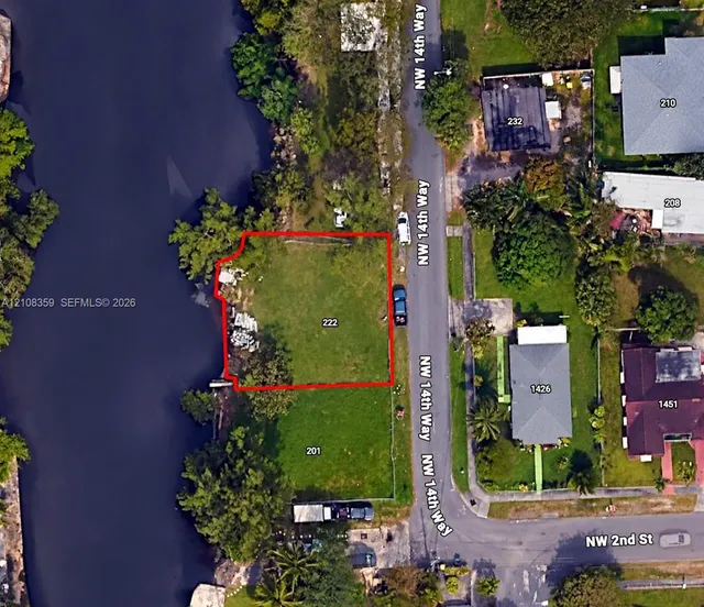 Land at 222 NW 14th Way, Dania Beach