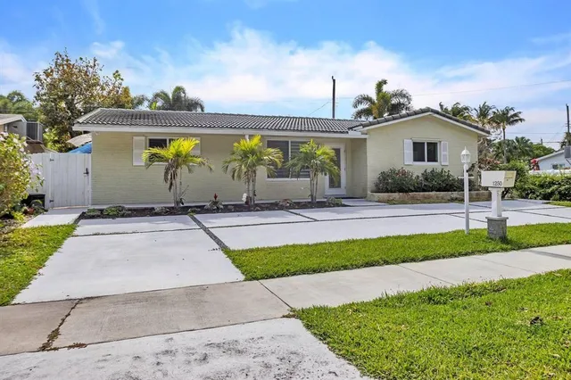 3-bedroom home at 1250 Arthur Street, Hollywood