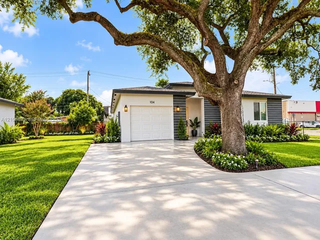 3-bedroom home at 104 NW 31st Avenue, Fort Lauderdale