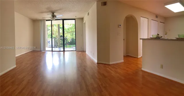 1-bedroom rental at 10121 W Sunrise Boulevard #204, Plantation