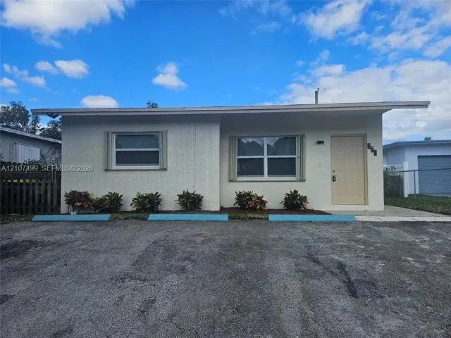 2-bedroom rental at 730 SW 4th Street #A, Dania Beach