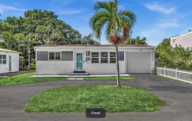 3-bedroom rental at 4549 SW 24th Avenue, Dania Beach