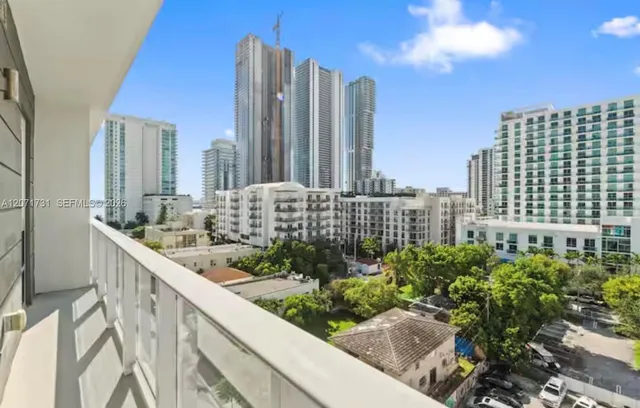 1-bedroom rental at 321 NE 26th Street #811, Miami