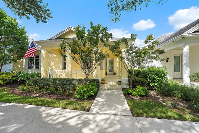3-bedroom home at 244 HONEYSUCKLE Drive, Jupiter