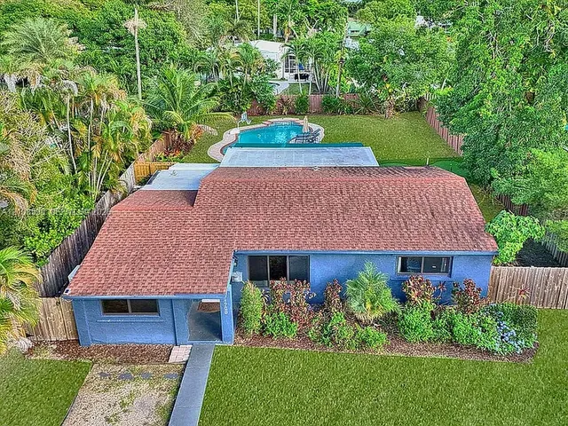 3-bedroom rental at 1728 NE 17th Terrace, Fort Lauderdale